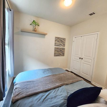 יוסטון 4 Bedroom Home Near Downtown Med Center Nrg Stadium Pearland Skyview Long By Ion Rentals מראה חיצוני תמונה