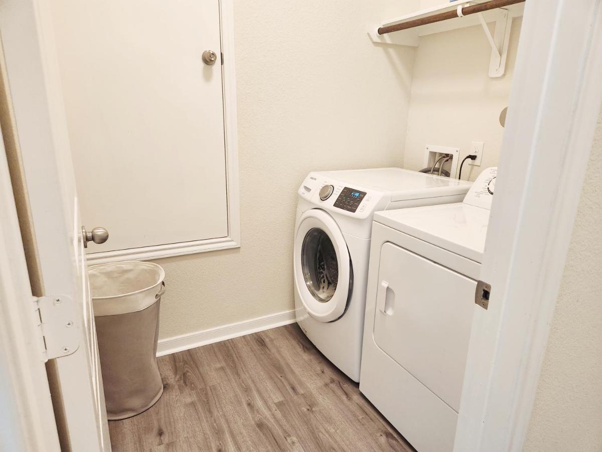 יוסטון 4 Bedroom Home Near Downtown Med Center Nrg Stadium Pearland Skyview Long By Ion Rentals מראה חיצוני תמונה