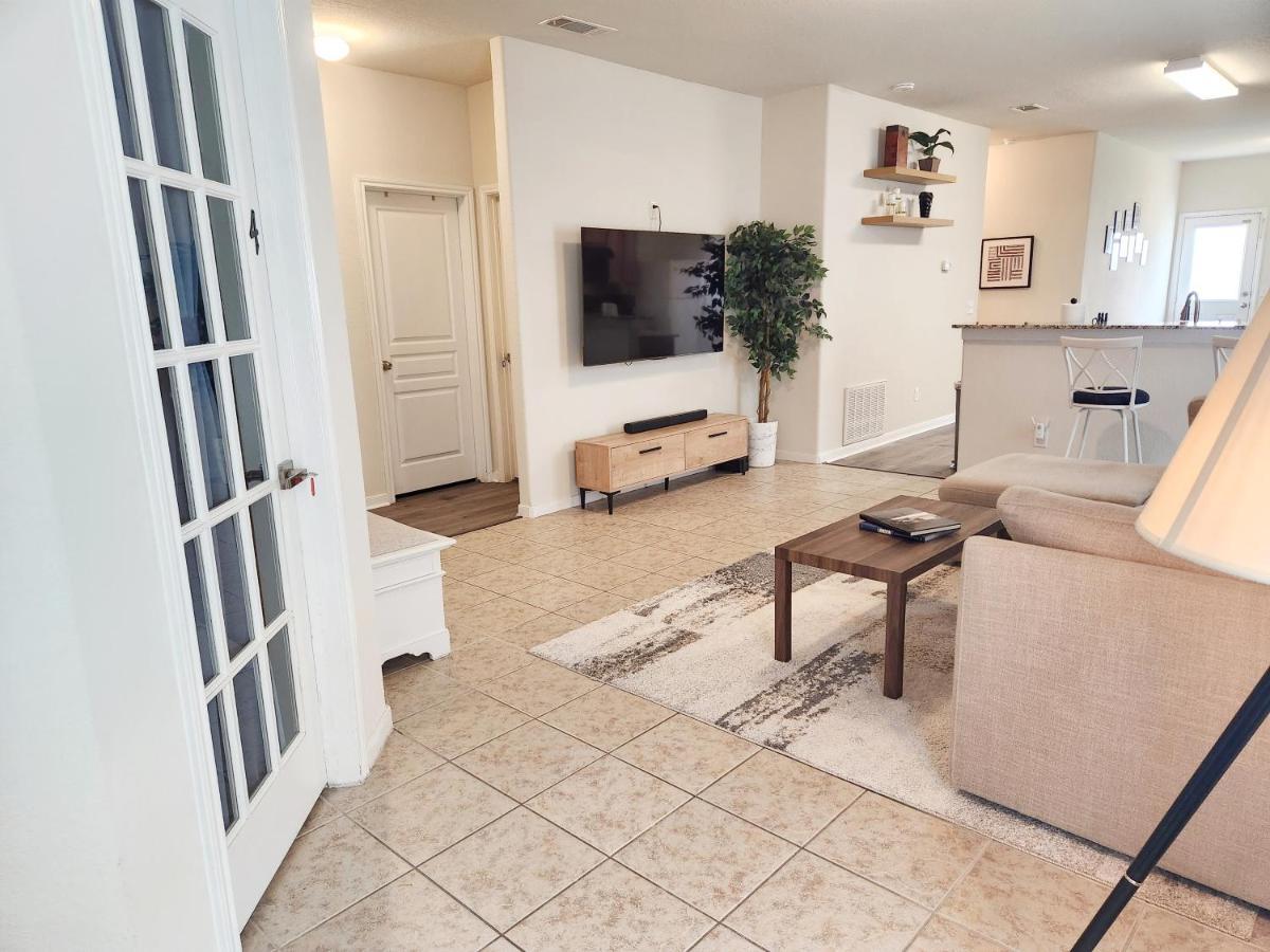 יוסטון 4 Bedroom Home Near Downtown Med Center Nrg Stadium Pearland Skyview Long By Ion Rentals מראה חיצוני תמונה