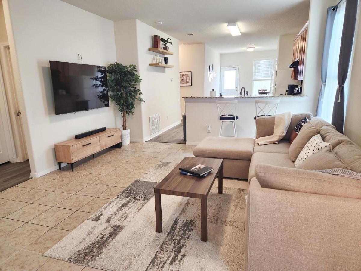 יוסטון 4 Bedroom Home Near Downtown Med Center Nrg Stadium Pearland Skyview Long By Ion Rentals מראה חיצוני תמונה