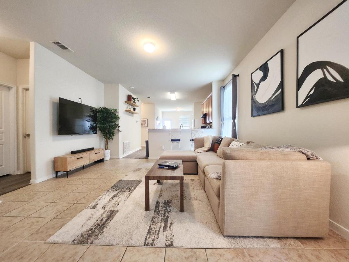 יוסטון 4 Bedroom Home Near Downtown Med Center Nrg Stadium Pearland Skyview Long By Ion Rentals מראה חיצוני תמונה